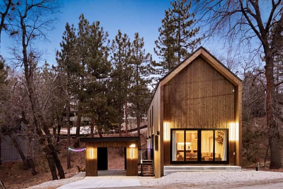 Scandinavian Designer Gem: Hot Tub ~ Fire Pit ~ EV - Image 4